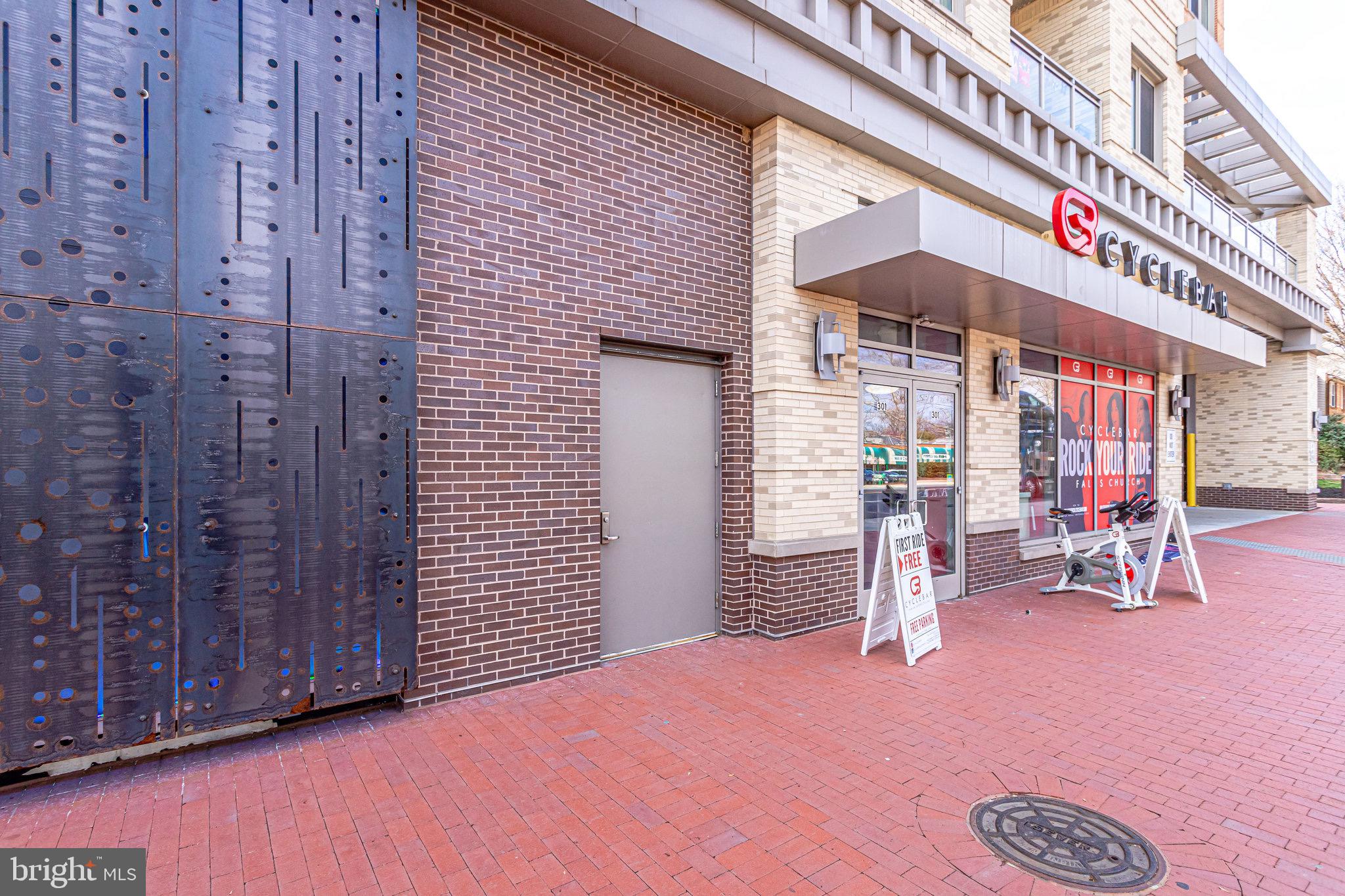 144 S Virginia Ave #31
