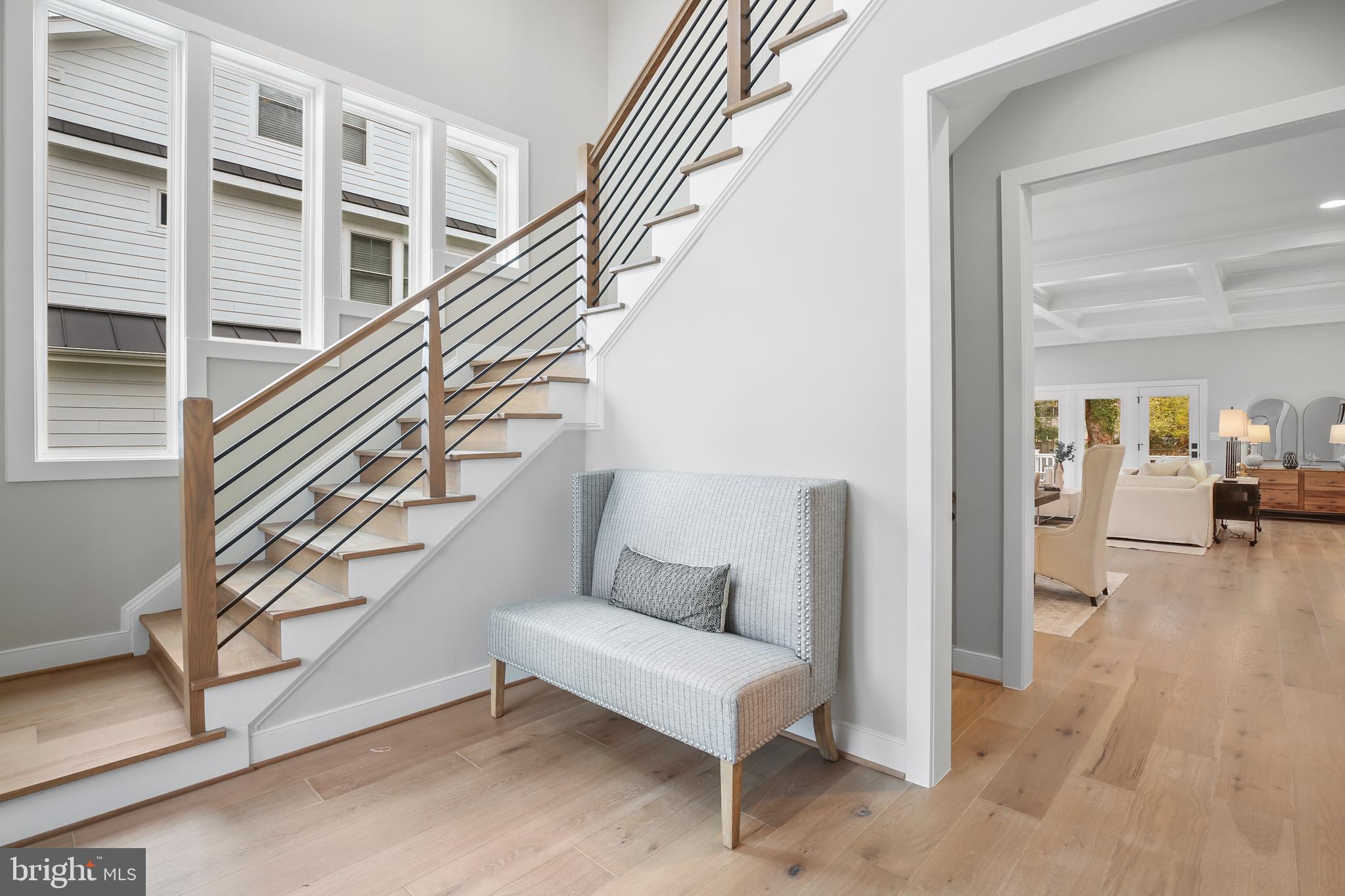 411 S VIRGINIA AVENUE