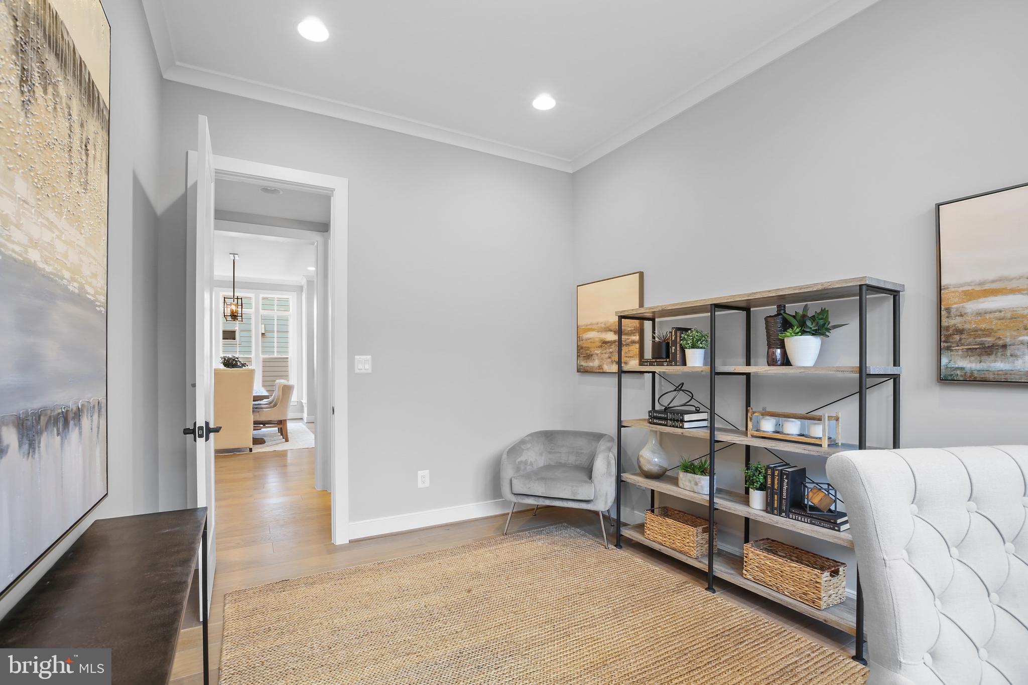 411 S VIRGINIA AVENUE