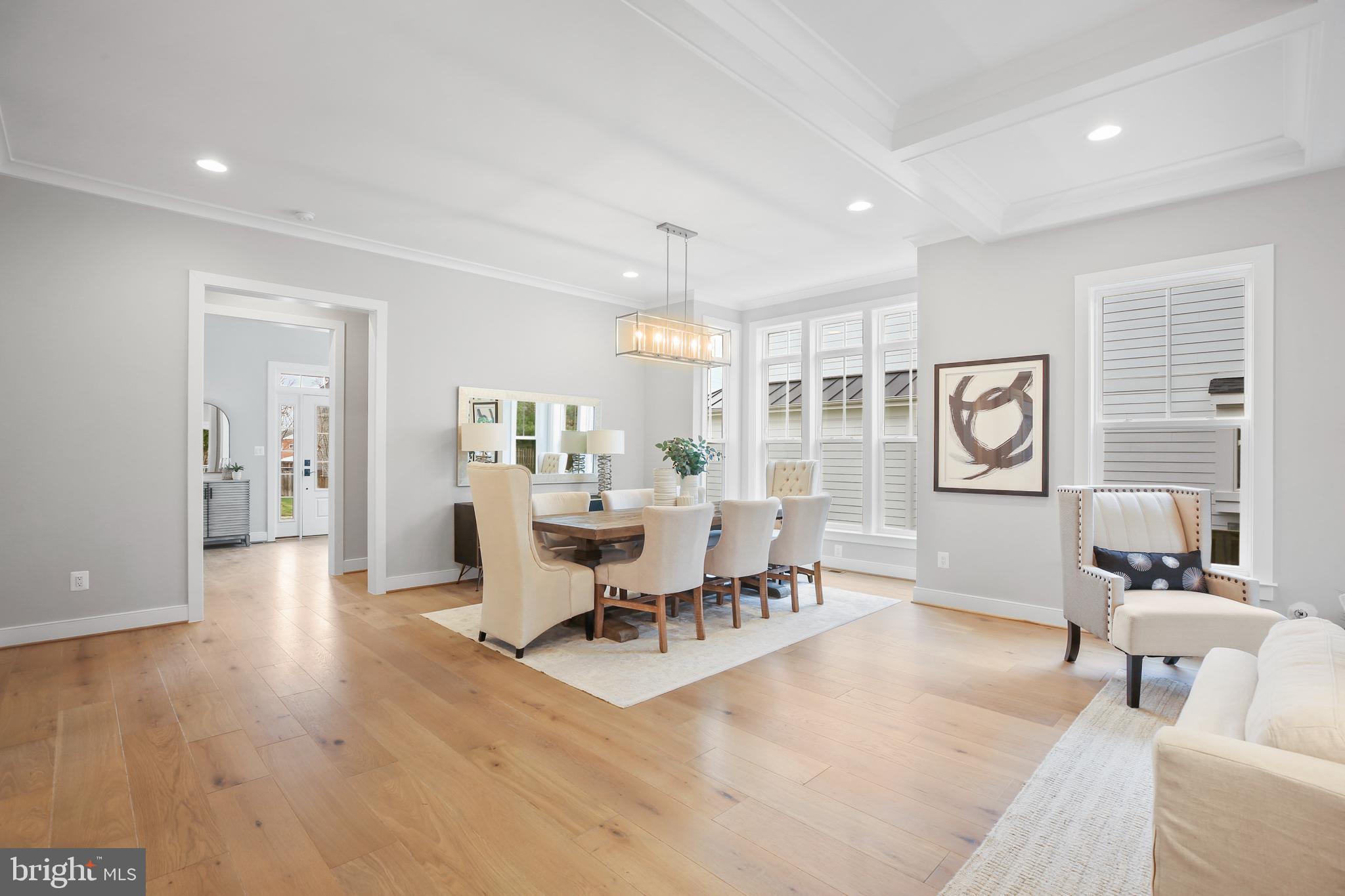 411 S VIRGINIA AVENUE