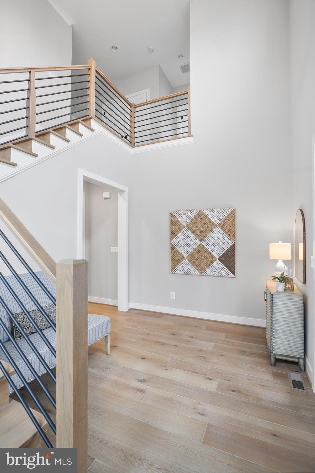 411 S VIRGINIA AVENUE