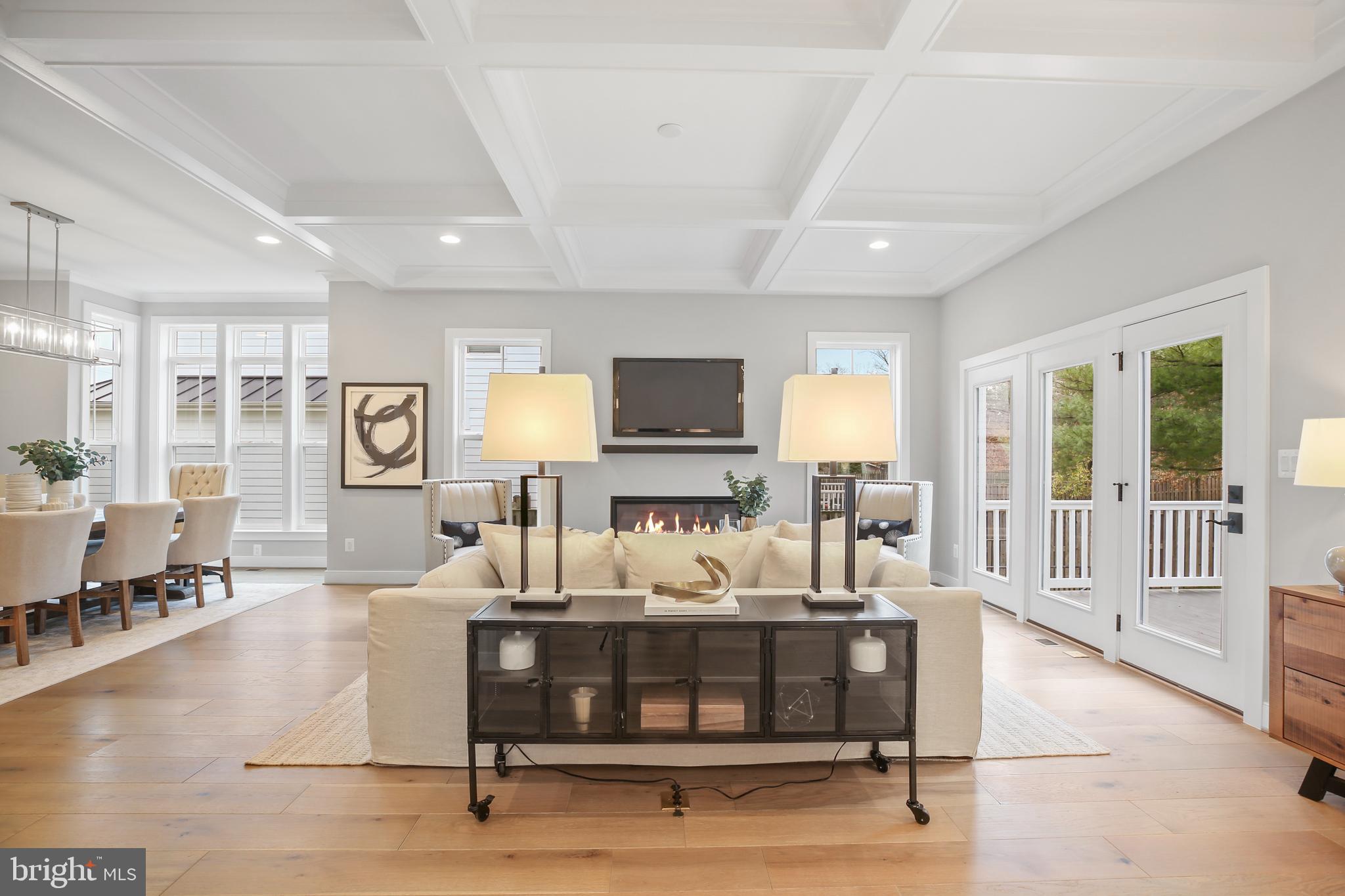 411 S VIRGINIA AVENUE