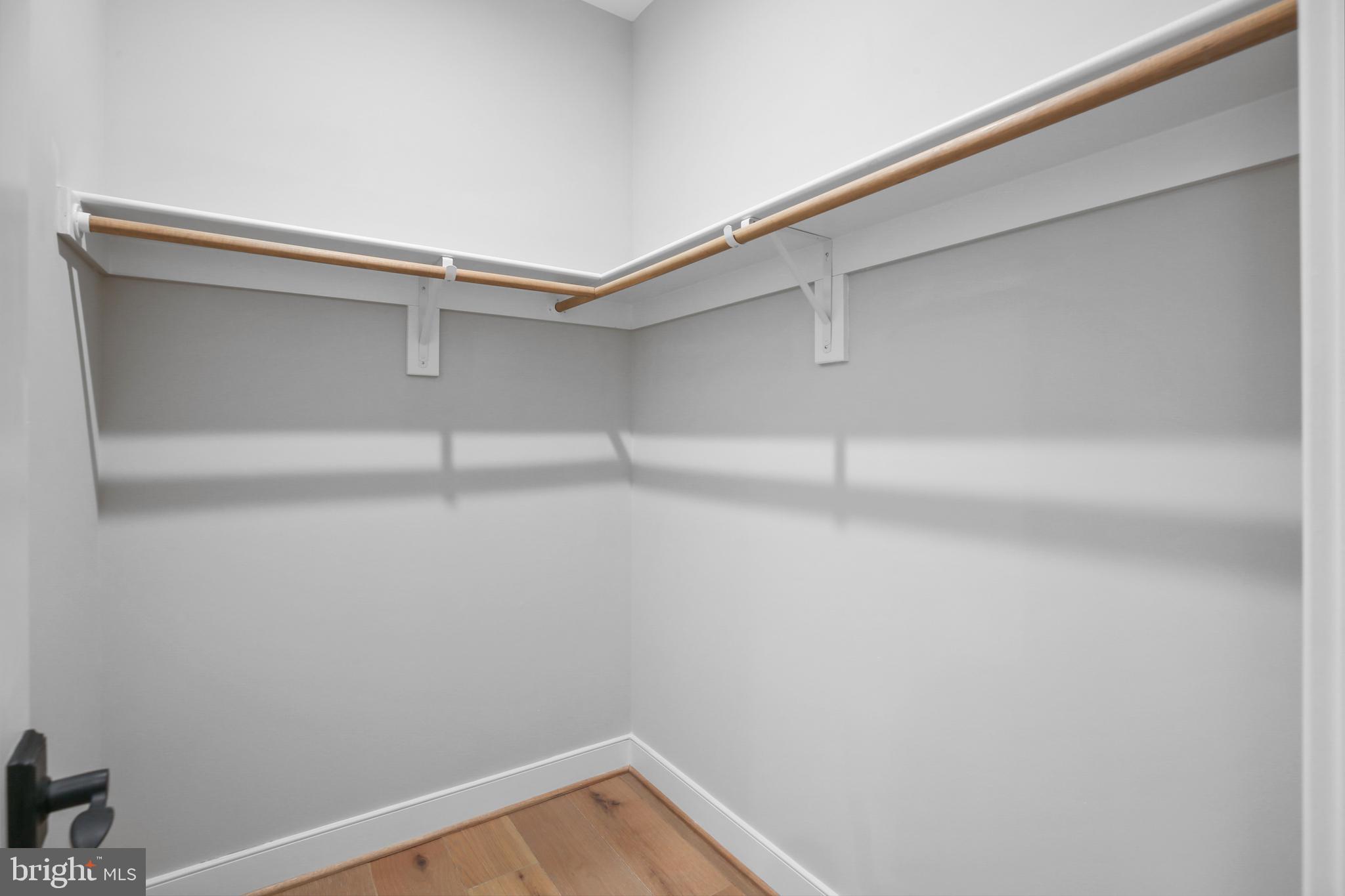 411 S VIRGINIA AVENUE