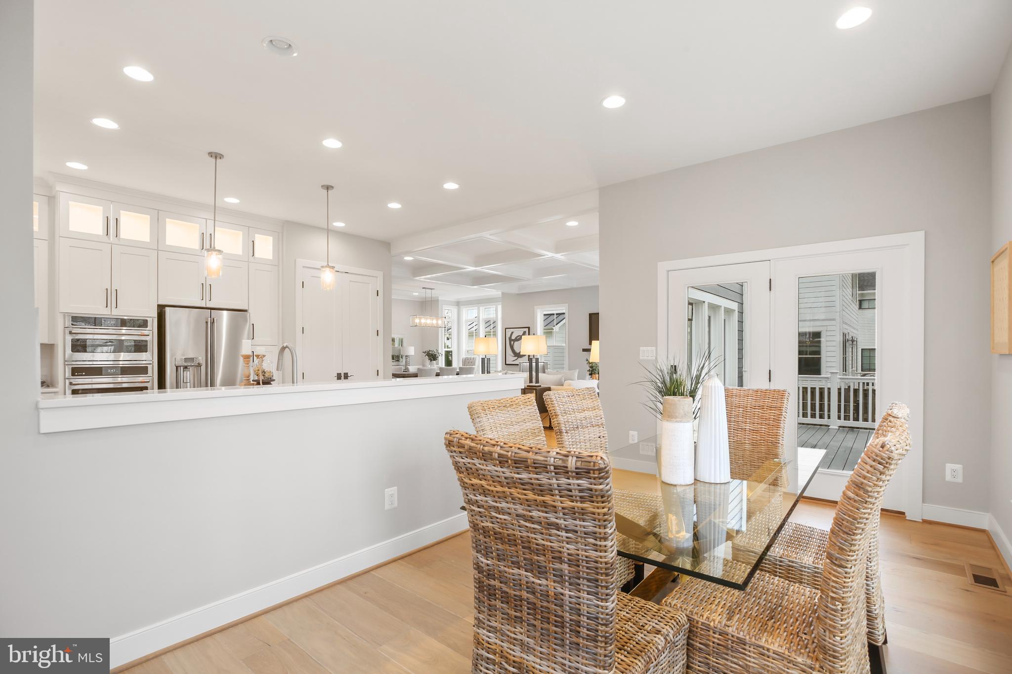 411 S VIRGINIA AVENUE