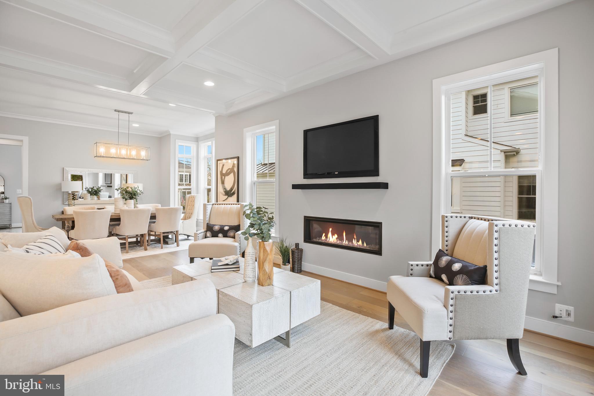 411 S VIRGINIA AVENUE