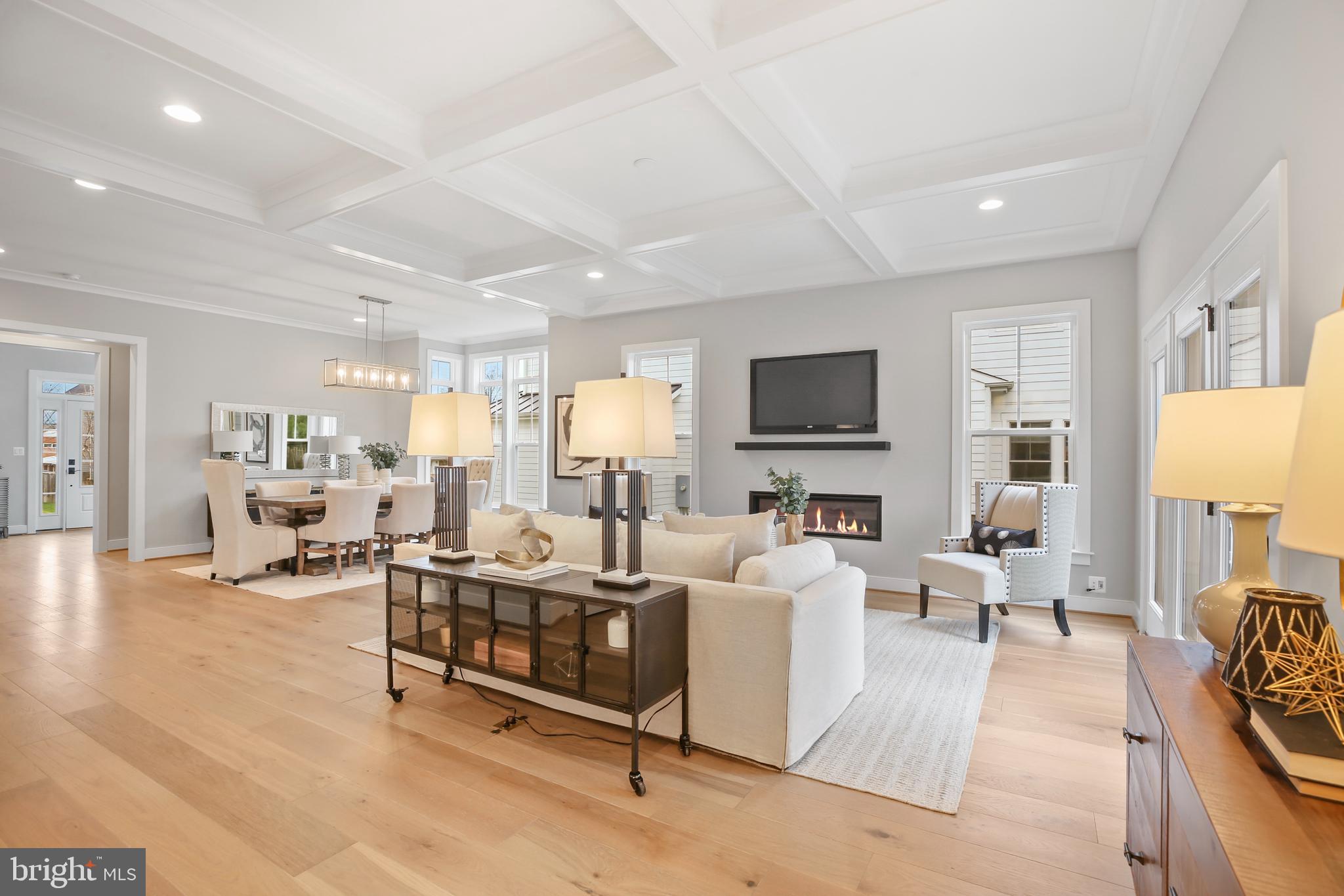 411 S VIRGINIA AVENUE