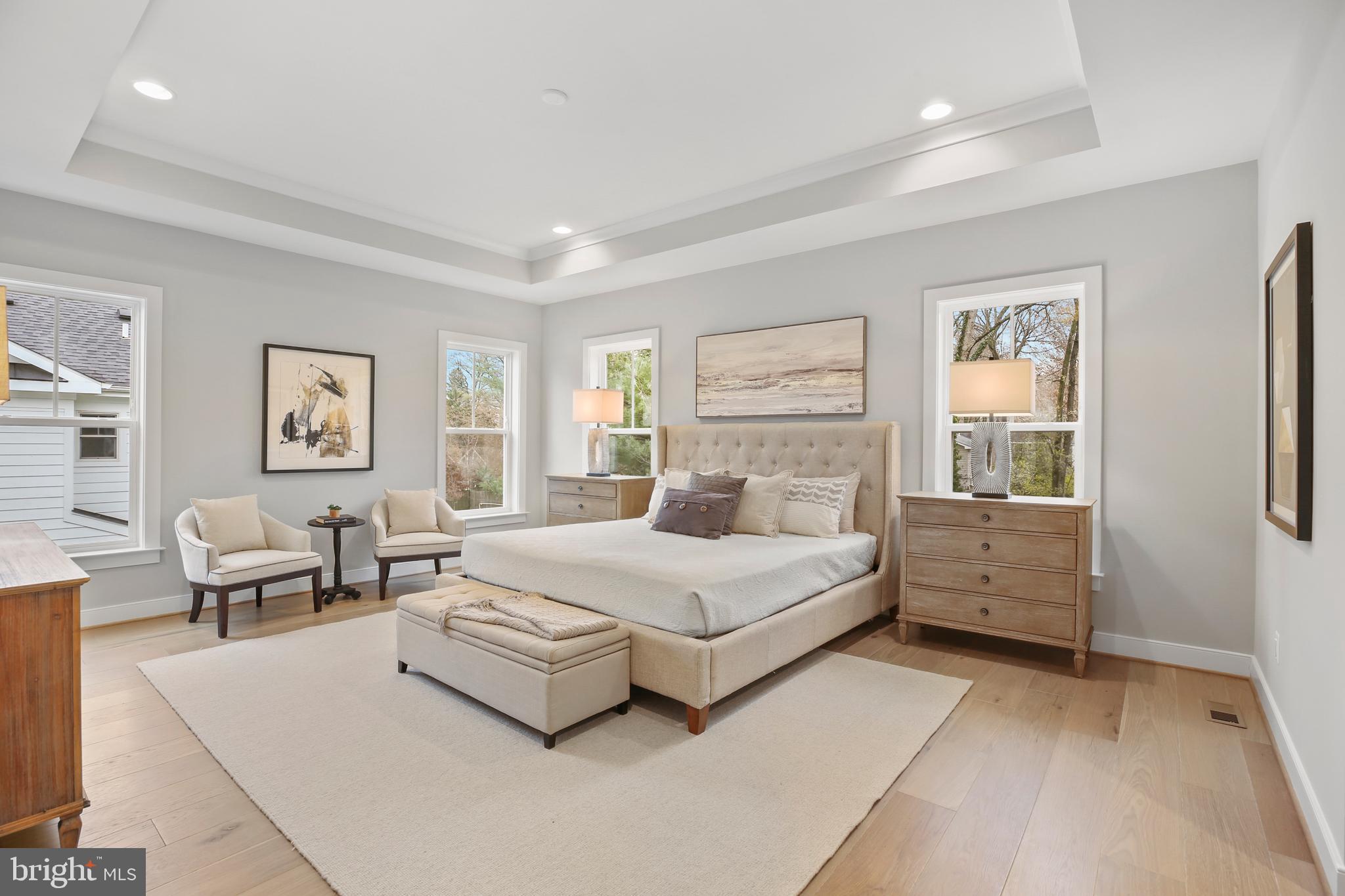 411 S VIRGINIA AVENUE