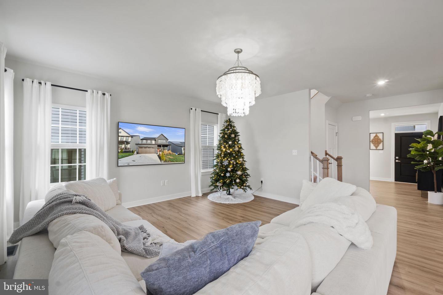 1603 RAMPART DRIVE