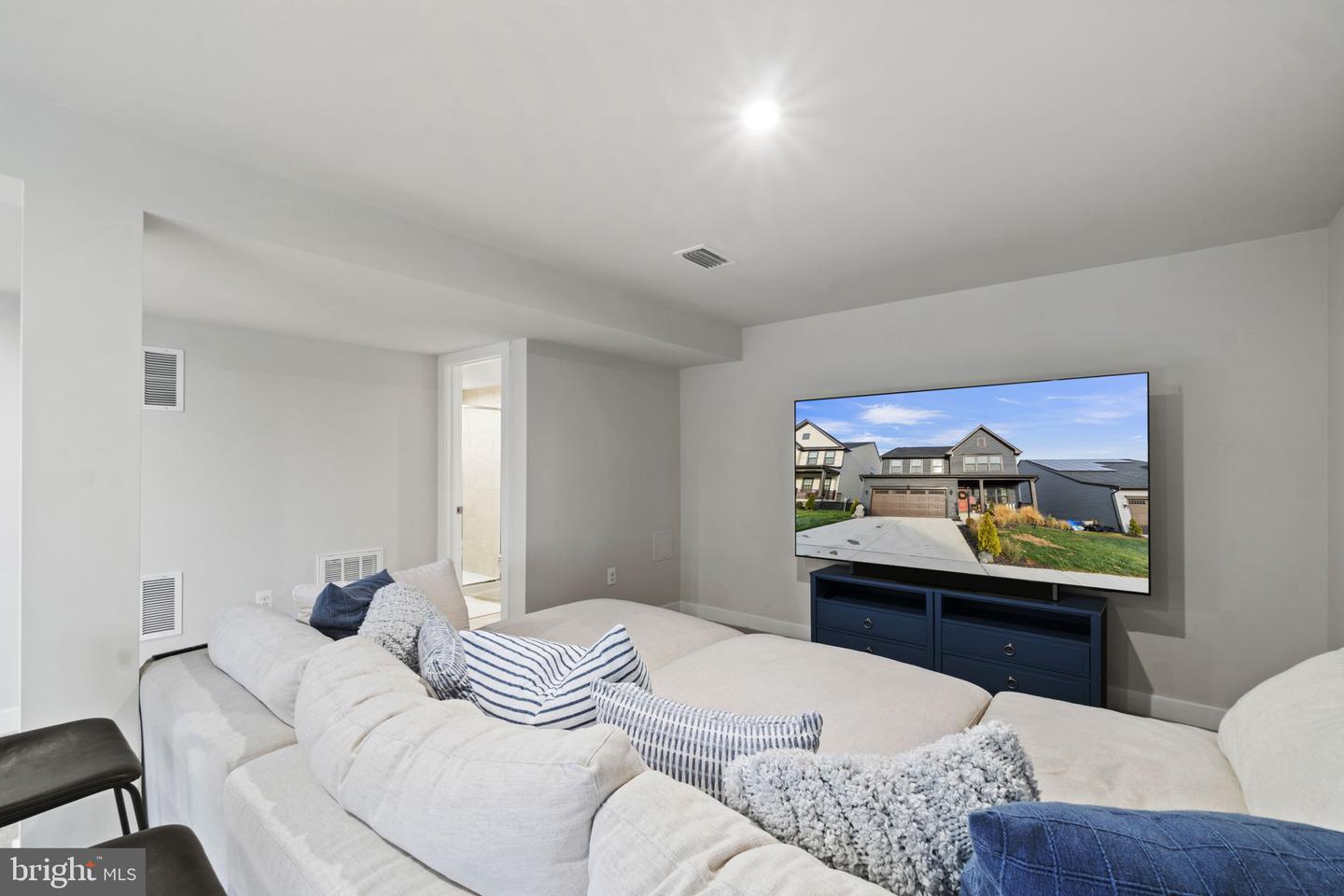 1603 RAMPART DRIVE