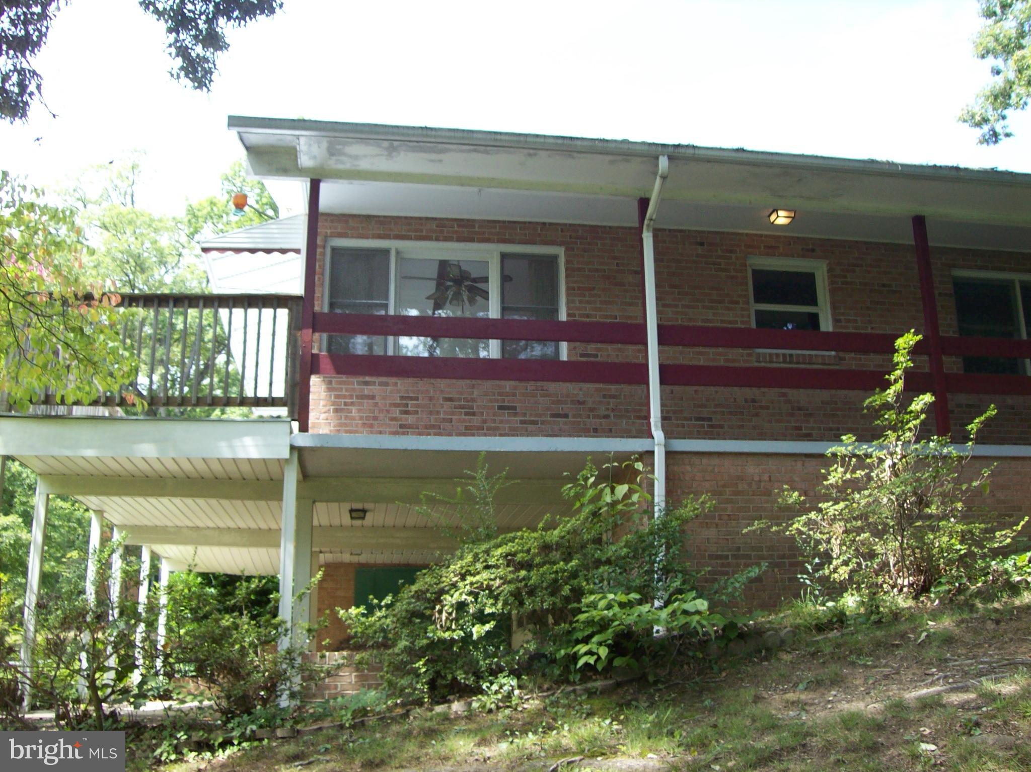 103 Woodland Rd