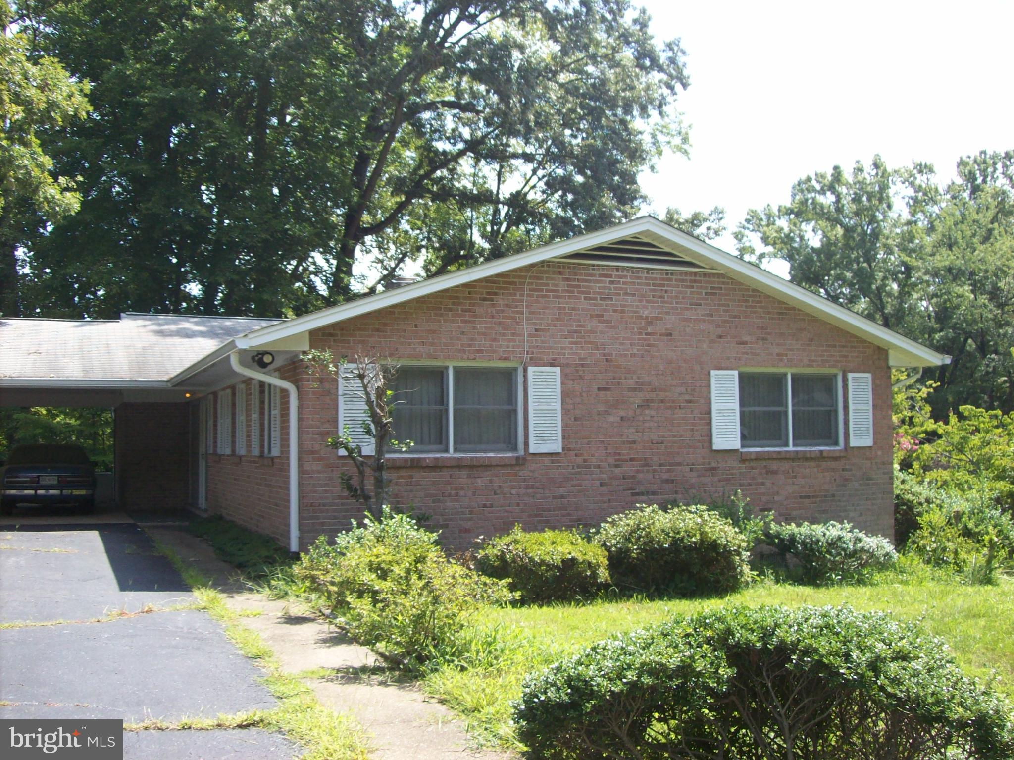 103 Woodland Rd