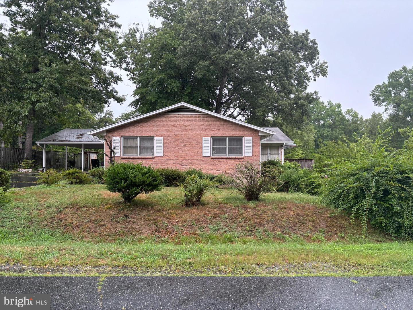 103 Woodland Rd