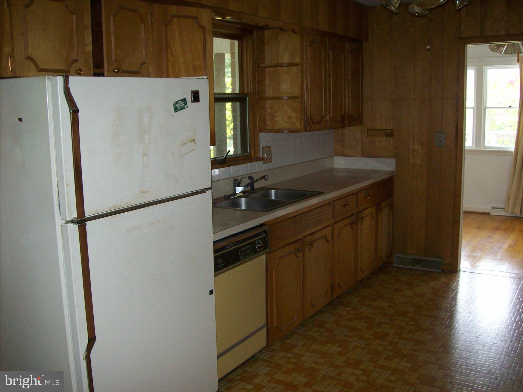 103 Woodland Rd