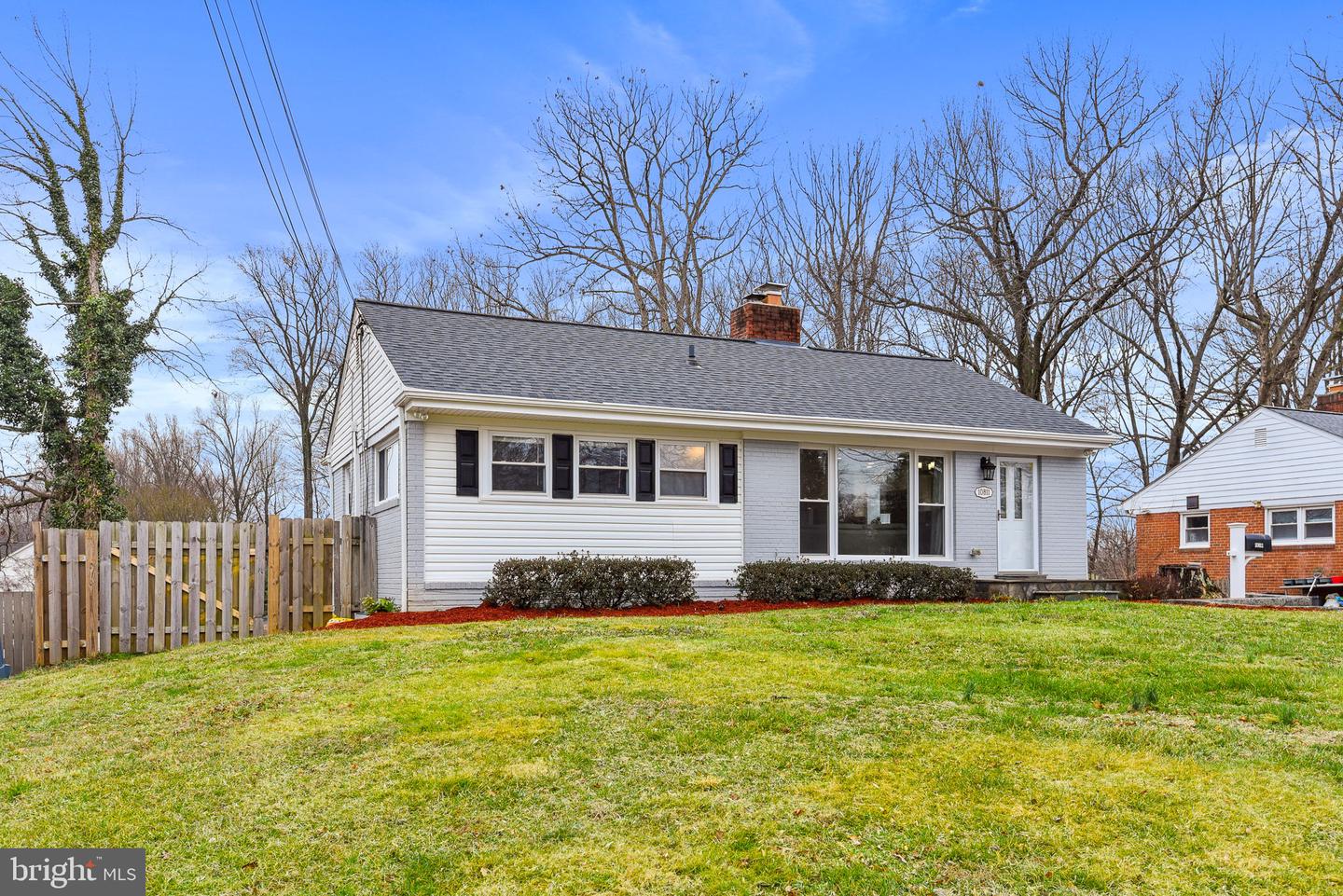 10811 WOODLAND DRIVE