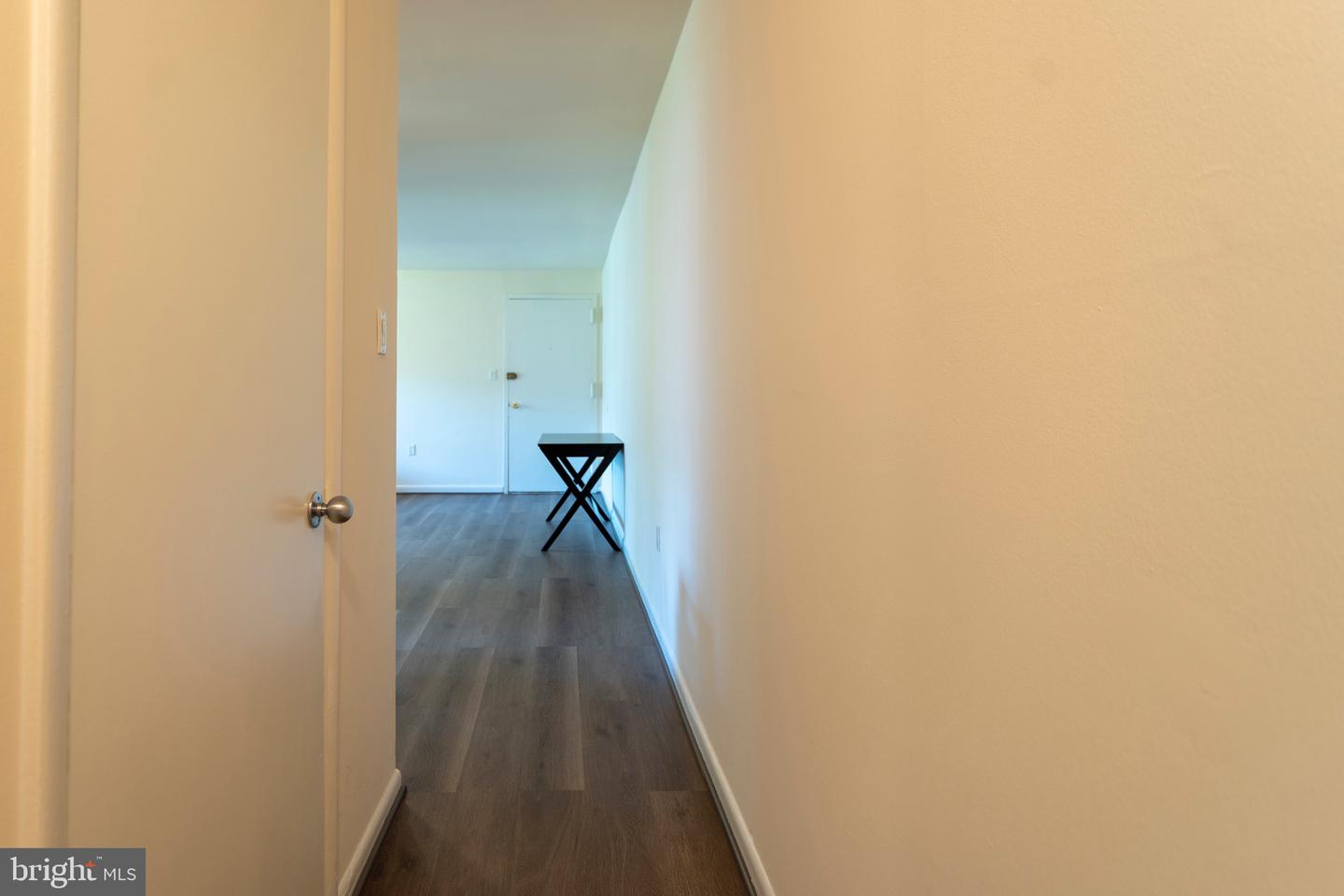 9453 FAIRFAX BOULEVARD Unit: 202