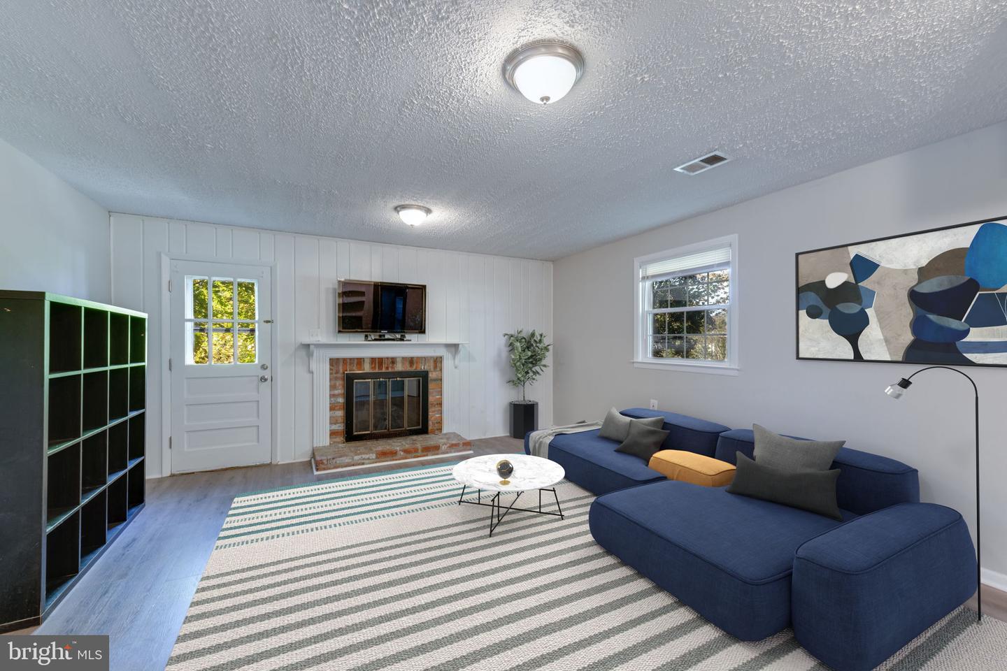 9912 COLONY ROAD