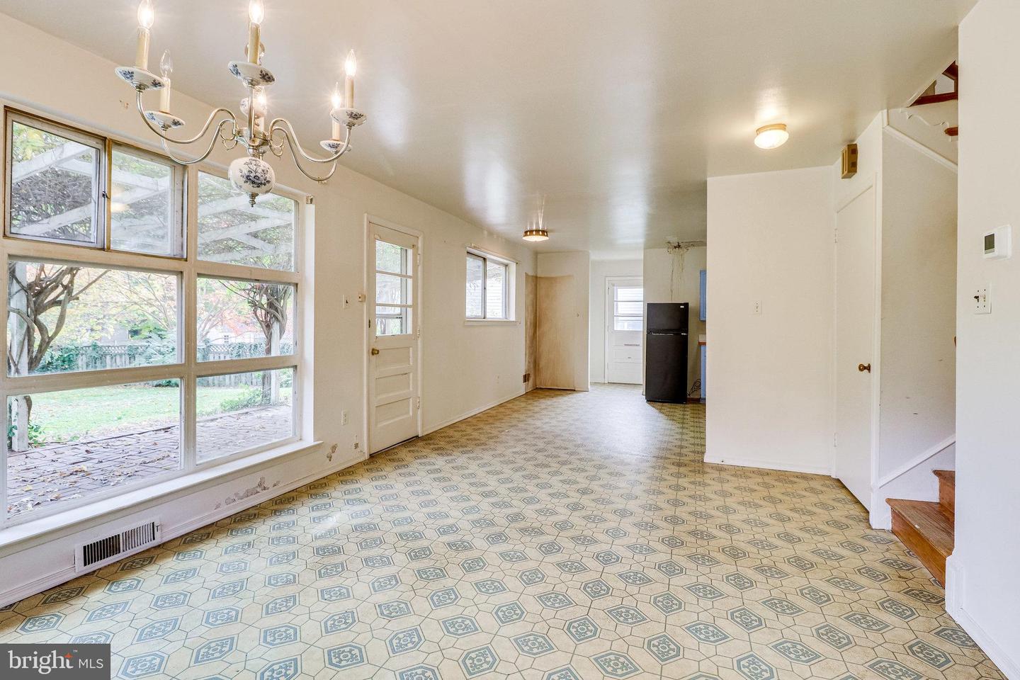 4249 BERRITT STREET