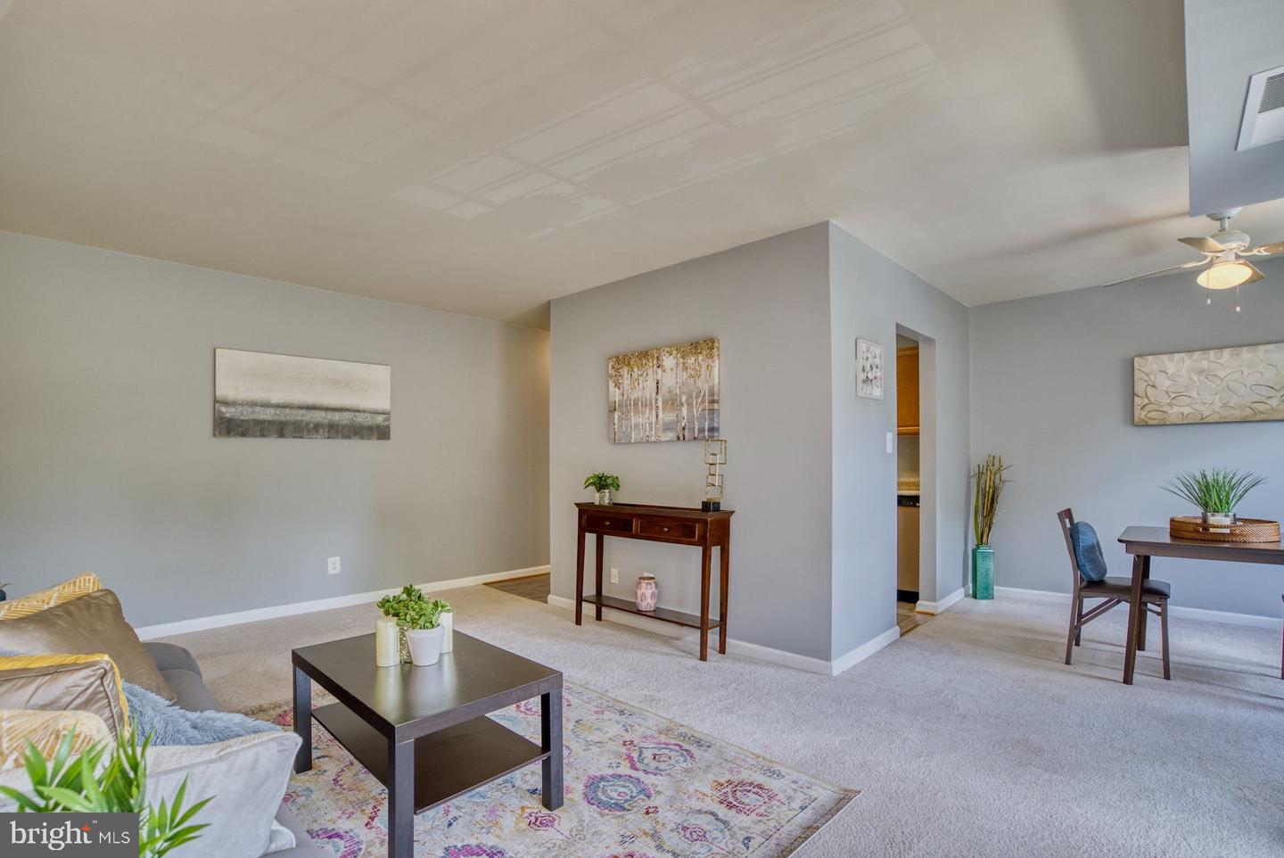 3961 LYNDHURST DRIVE Unit: 301
