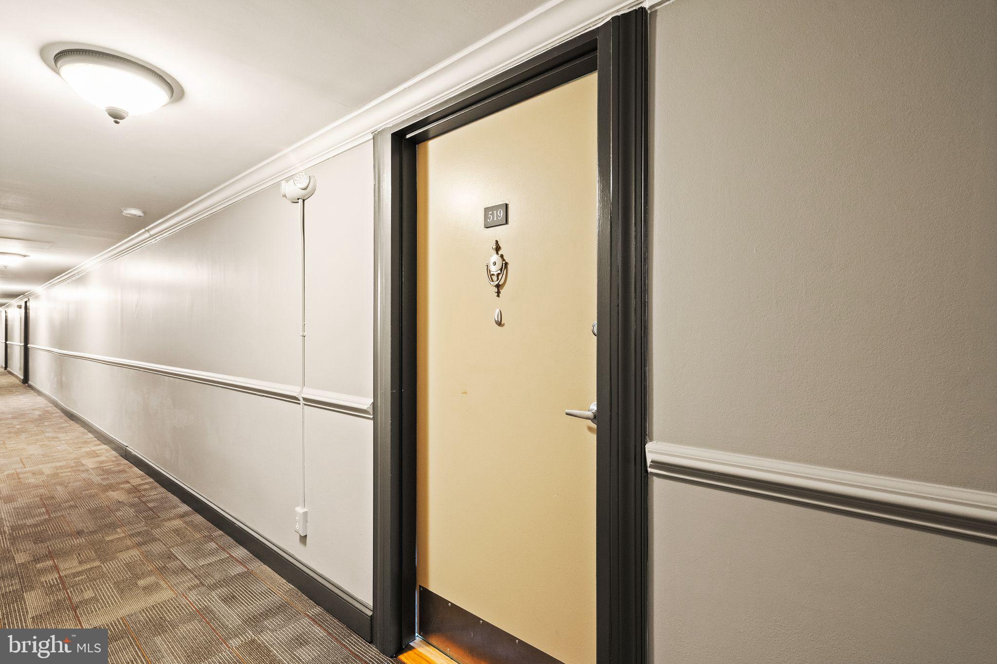 10570 MAIN STREET Unit: 519