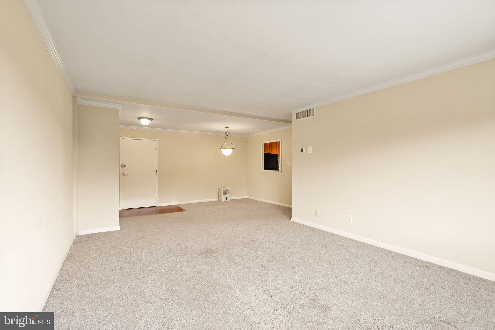 10570 MAIN STREET Unit: 519