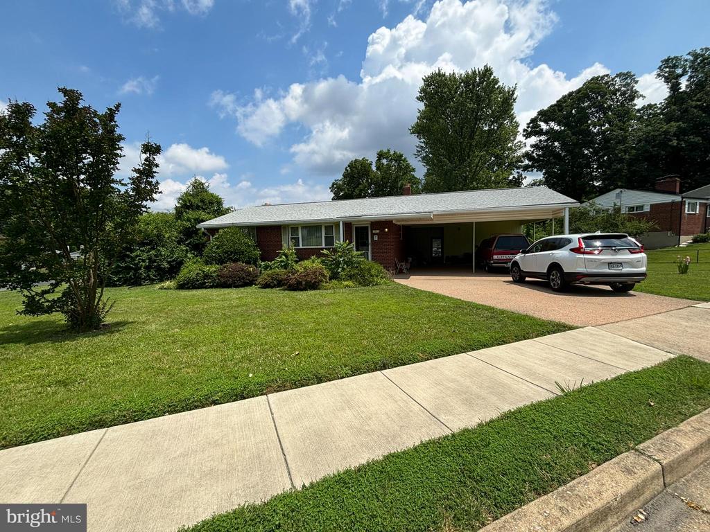 3913 Tedrich Blvd