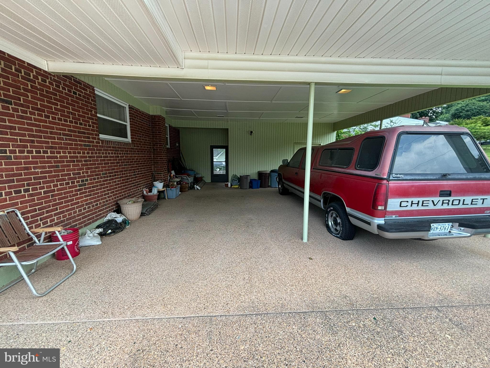3913 Tedrich Blvd