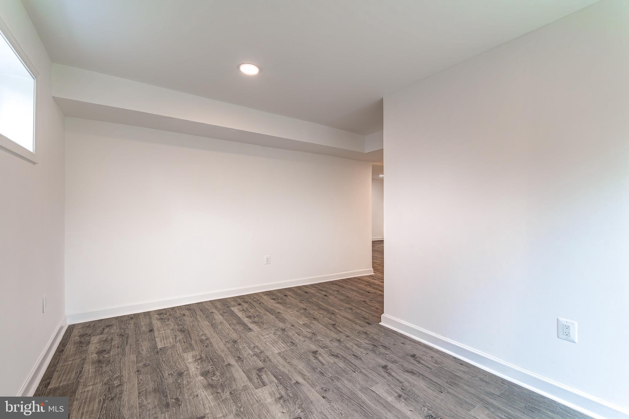 10714 Oak Pl