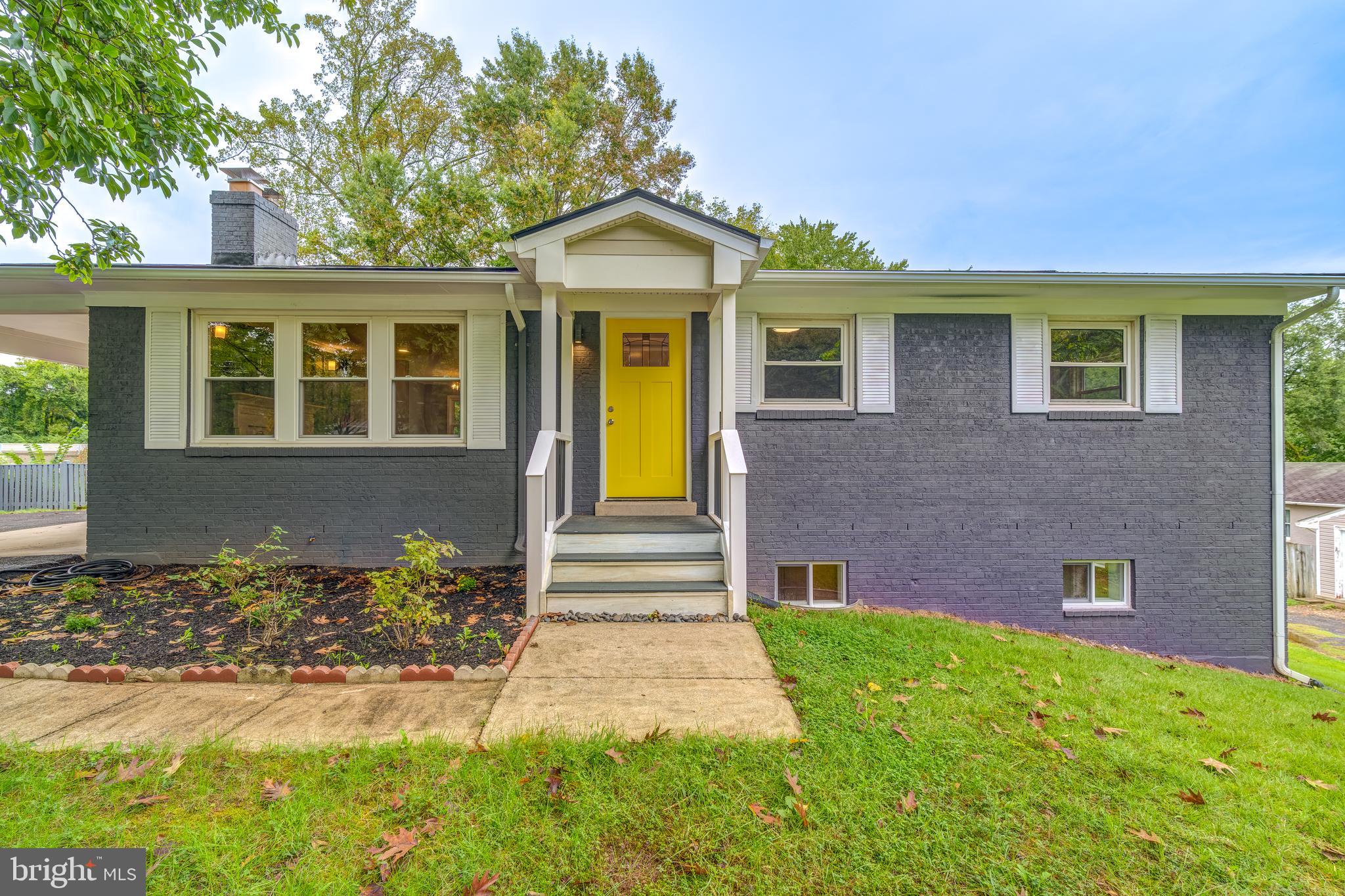 10714 Oak Pl
