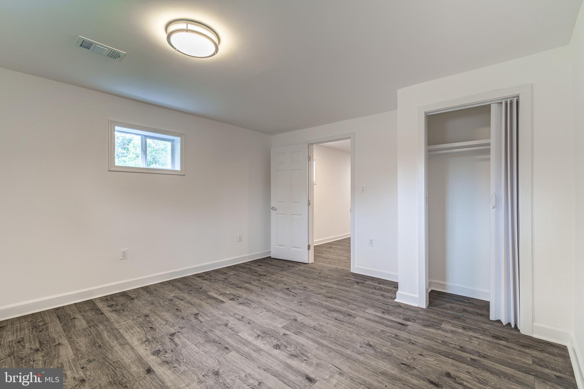 10714 Oak Pl