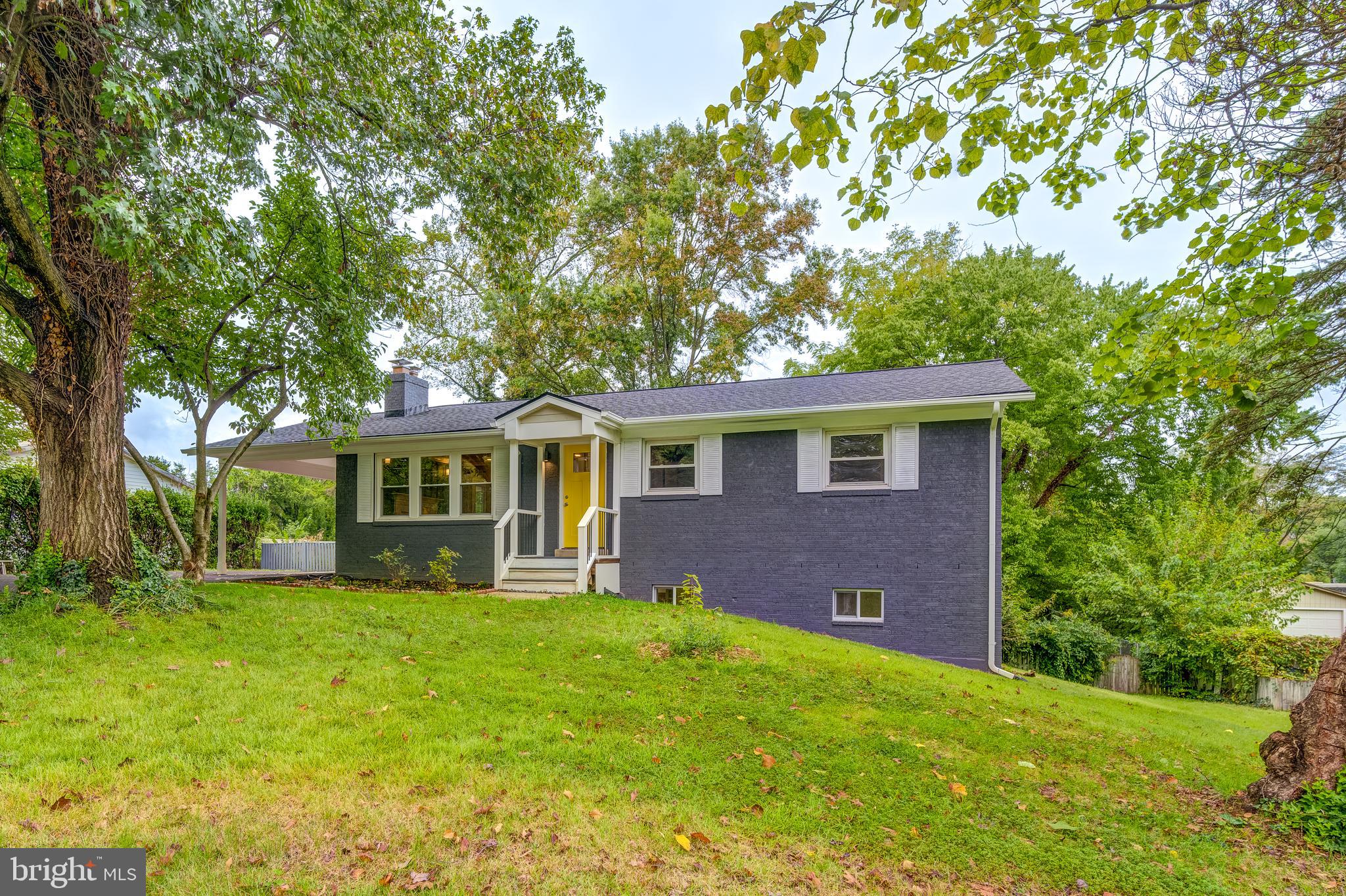 10714 Oak Pl