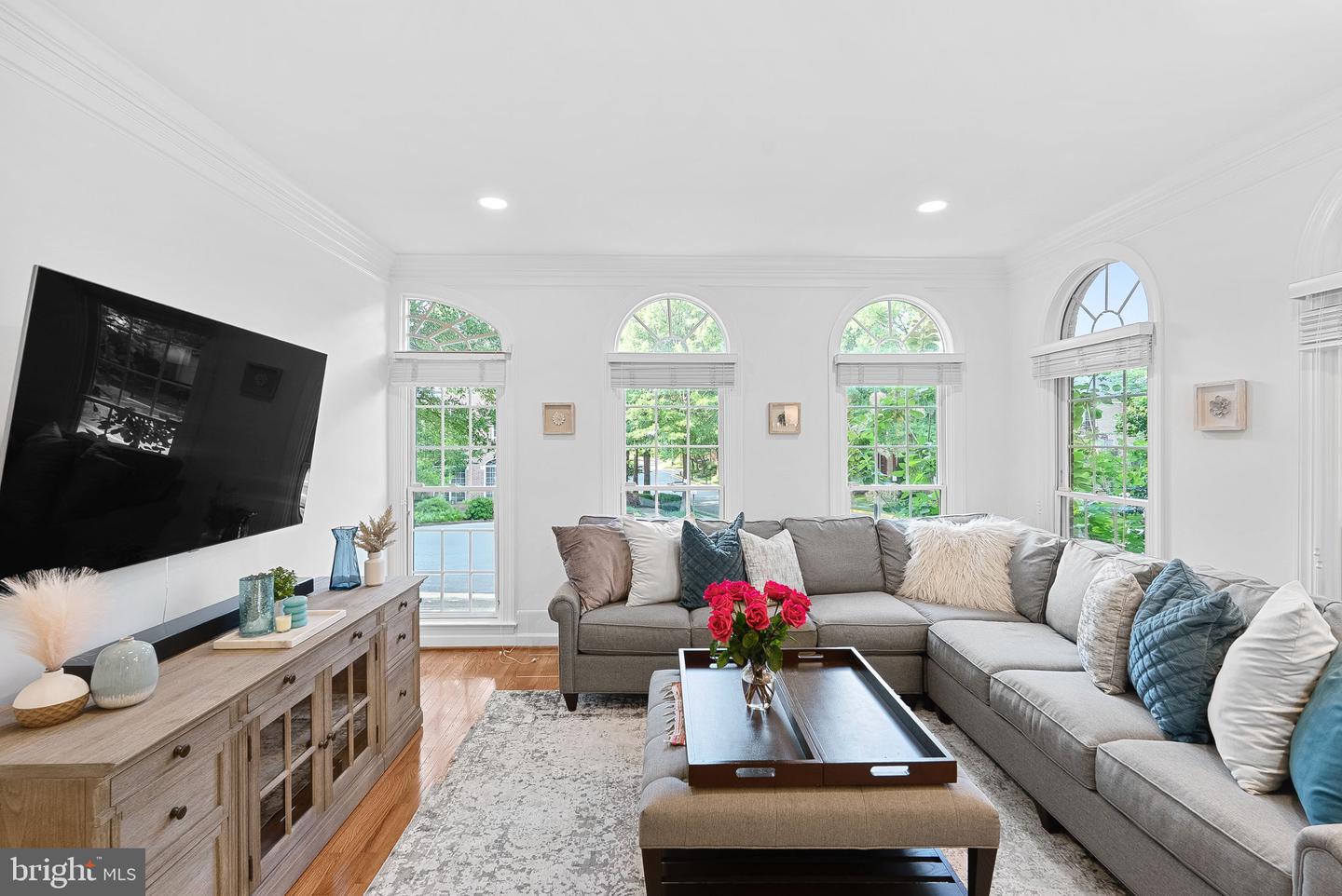 10111 Ballynahown Cir