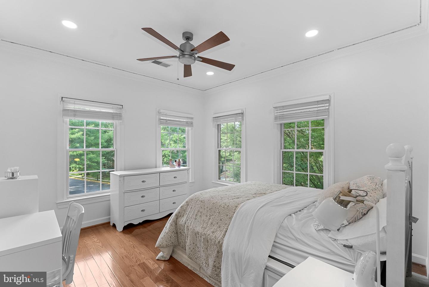 10111 Ballynahown Cir