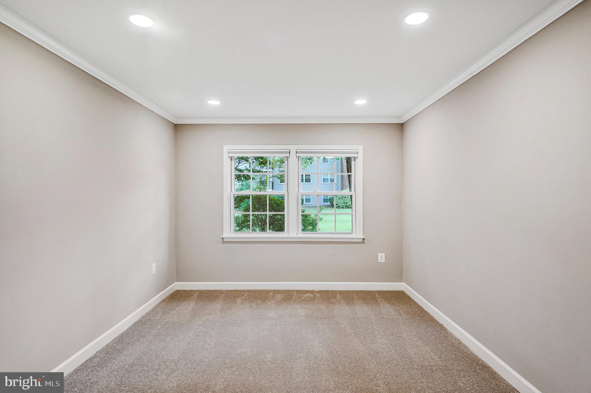 9475 Fairfax Blvd #102