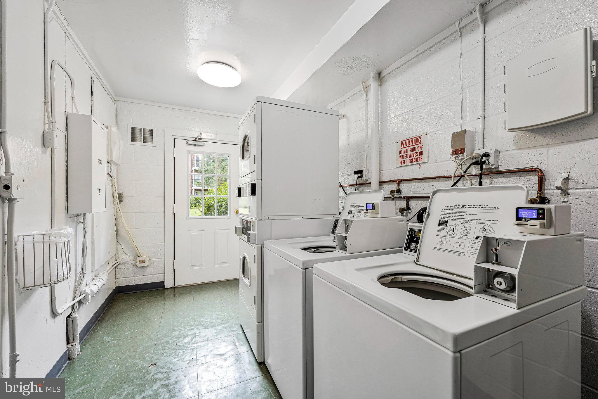 9475 Fairfax Blvd #102