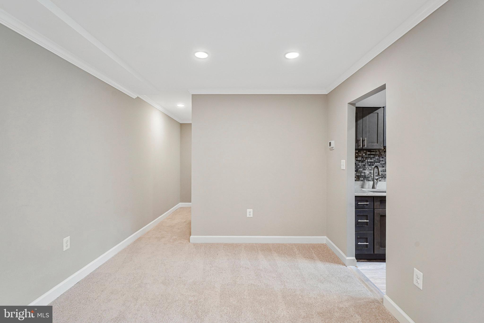 9475 Fairfax Blvd #102