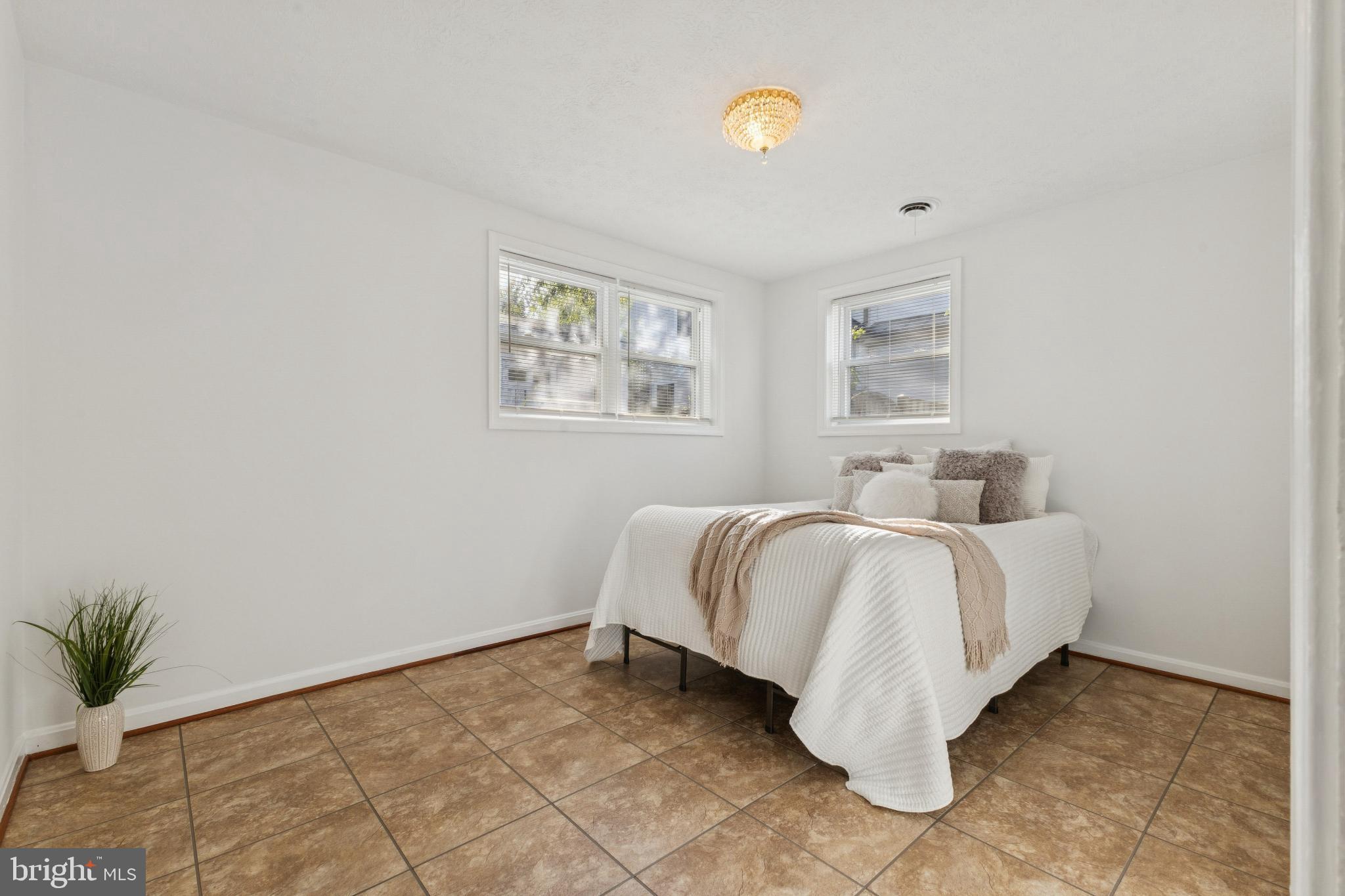 4003 VIRGINIA STREET