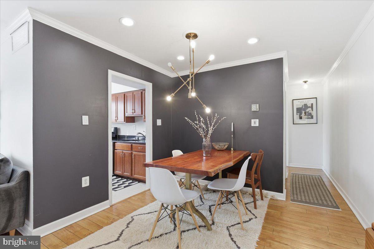 9461 FAIRFAX BOULEVARD 301