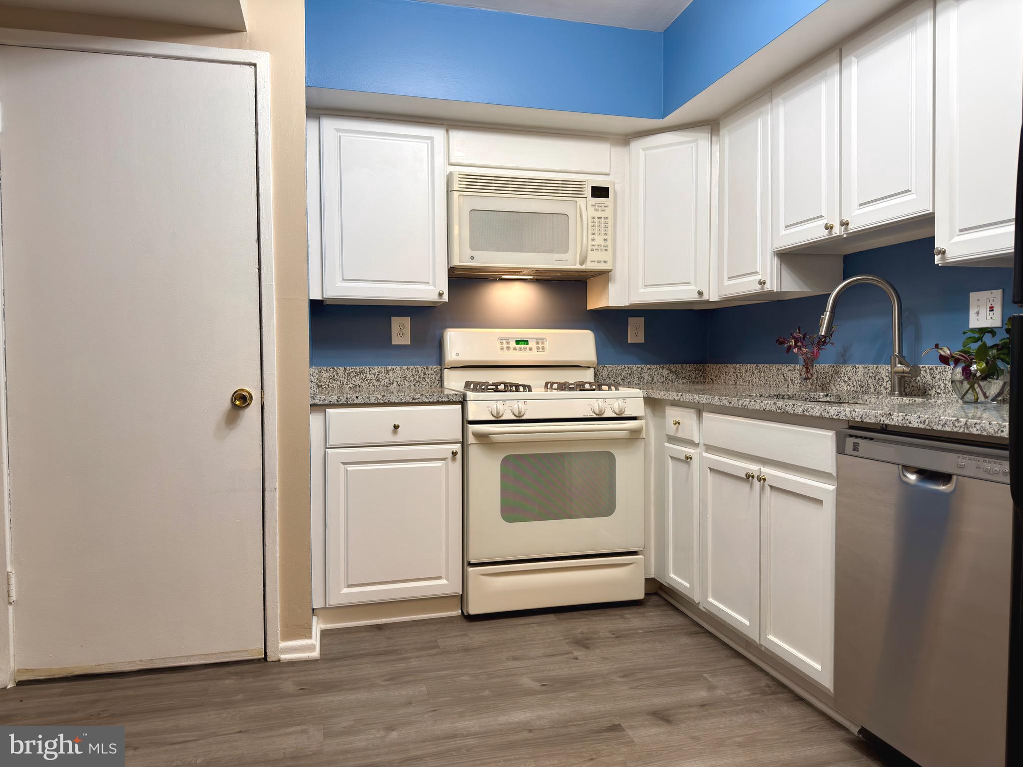 10135 FAIR WOODS DRIVE