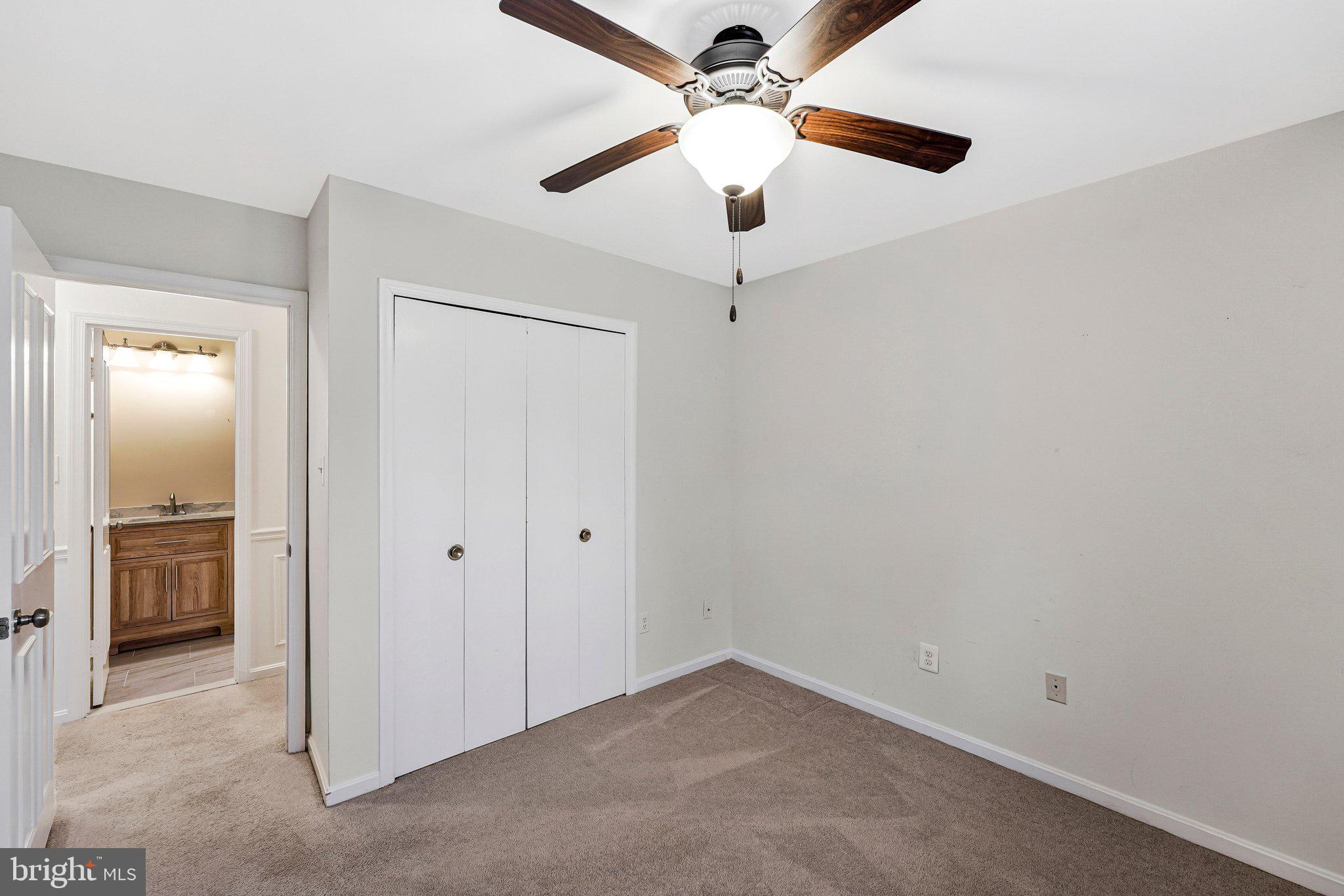 3236 CAMBRIDGE COURT