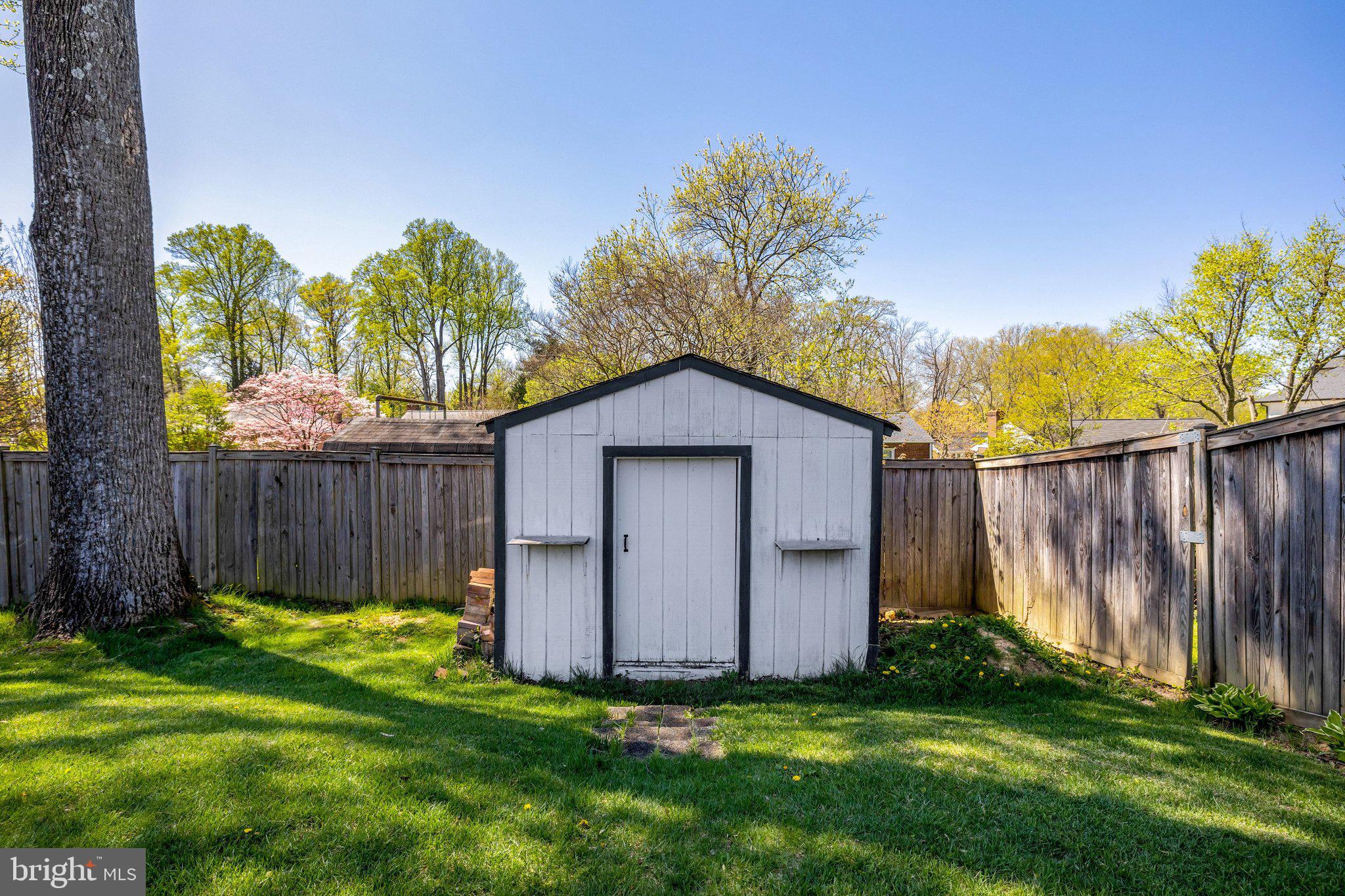 4132 ADDISON ROAD