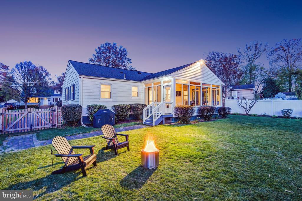 4132 ADDISON ROAD
