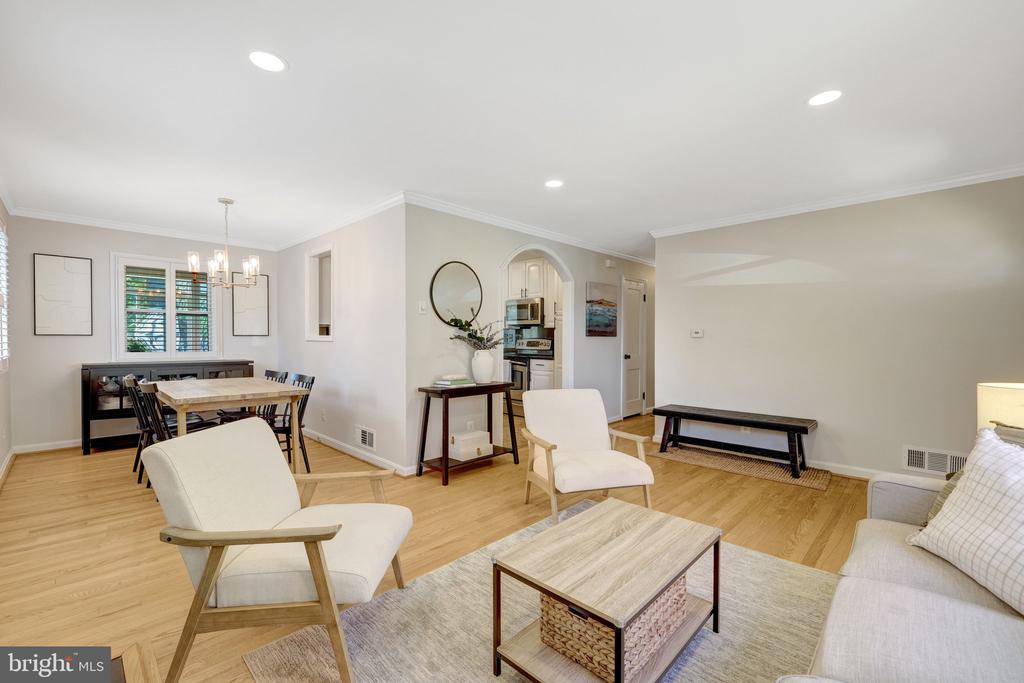 4132 ADDISON ROAD