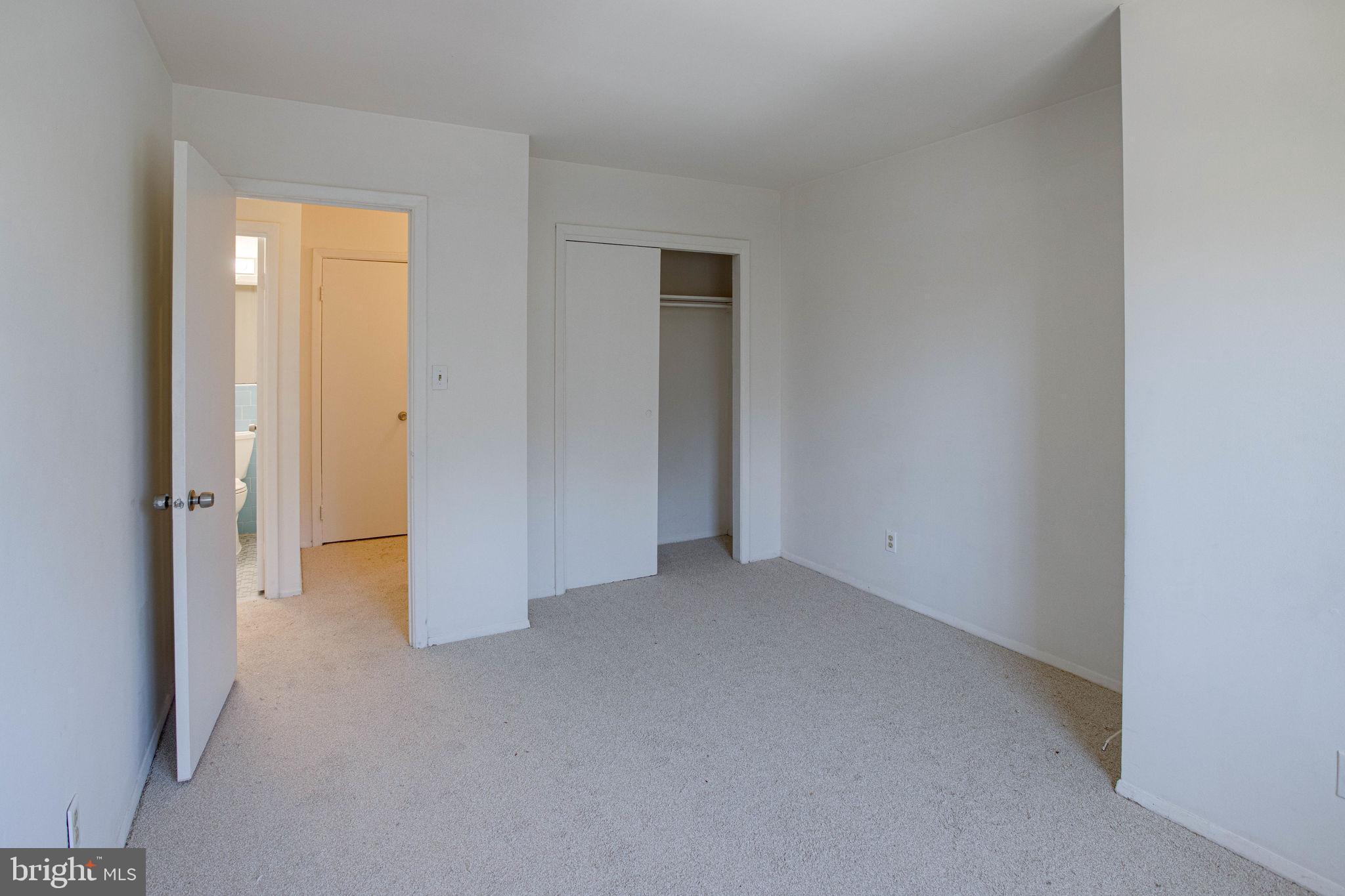 3945 LYNDHURST DRIVE 301