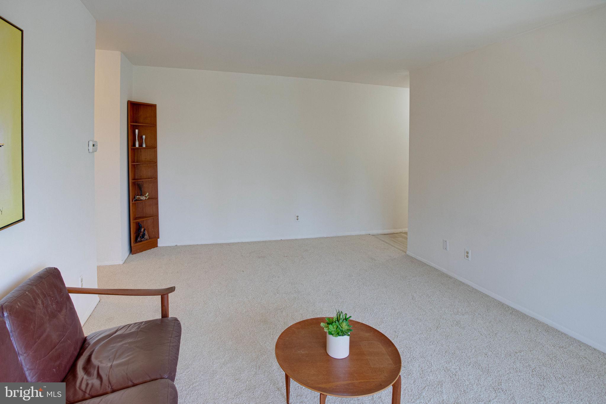 3945 LYNDHURST DRIVE 301