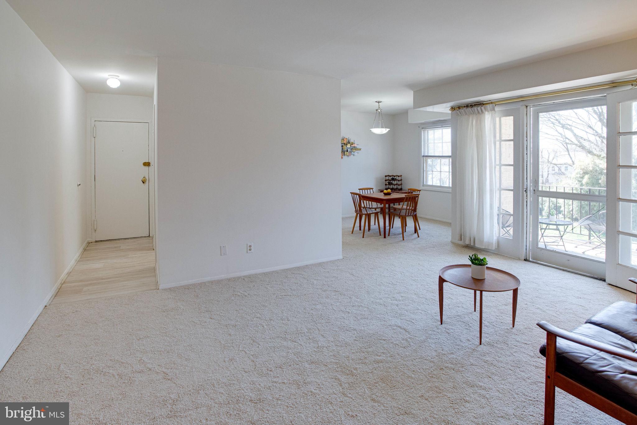 3945 LYNDHURST DRIVE 301