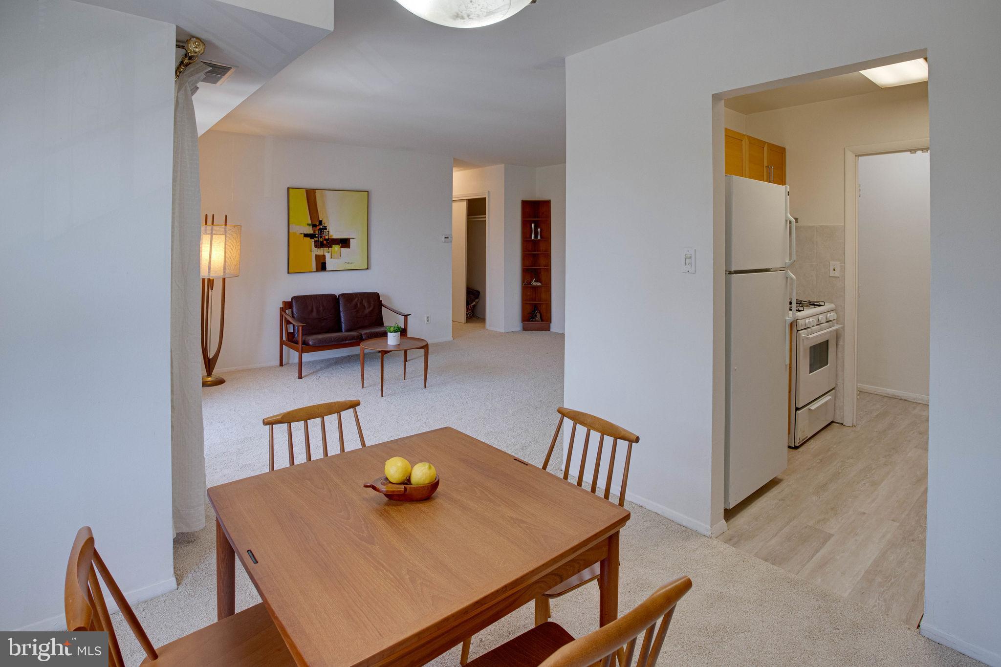 3945 LYNDHURST DRIVE 301