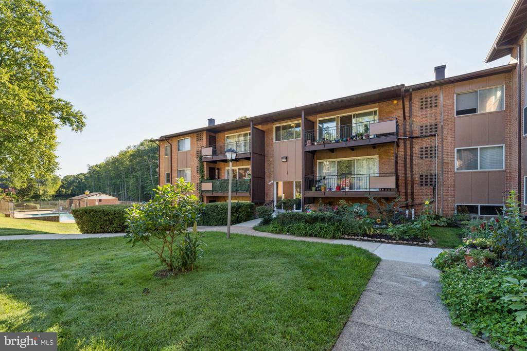 10165 FAIR WOODS DRIVE Unit: 213