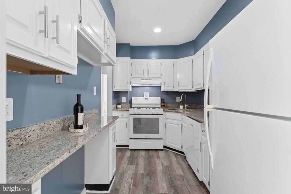 10165 FAIR WOODS DRIVE Unit: 213