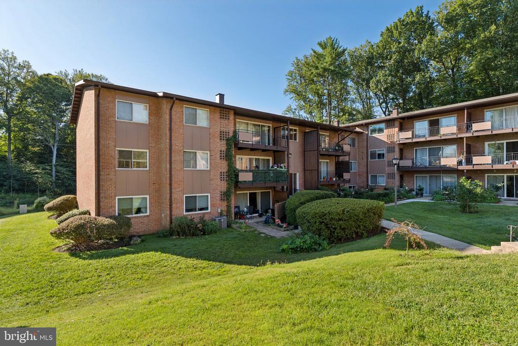 10165 FAIR WOODS DRIVE Unit: 213