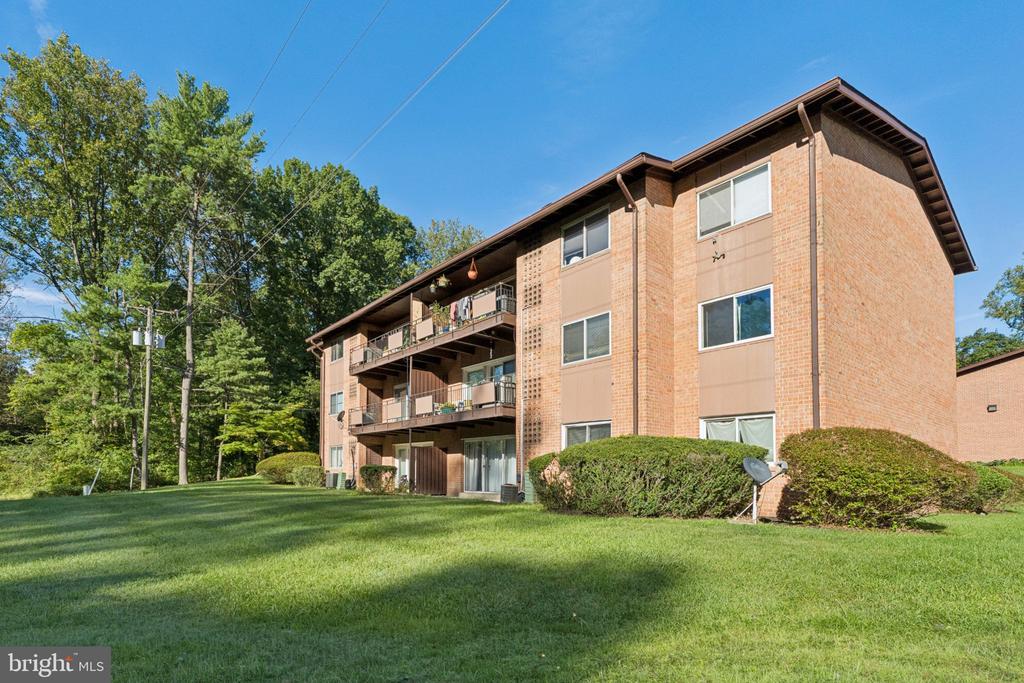 10165 FAIR WOODS DRIVE Unit: 213